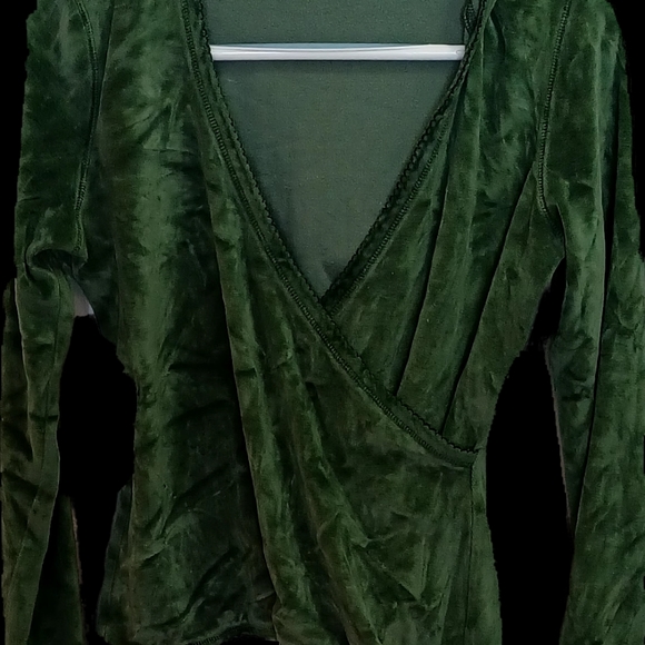 Shirt - Picture 2 of 2